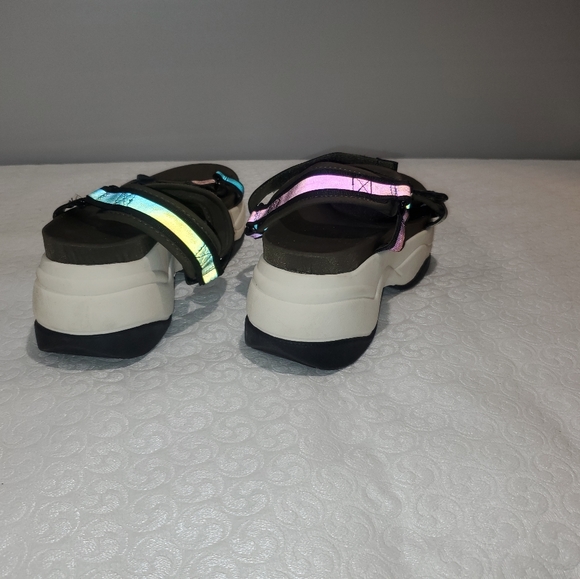 Ladies Zara Chanky Sandals - Picture 2 of 7